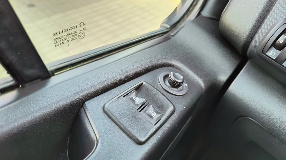 RENAULT Trafic Trafic 2.0 dCi L2H1 HD Pack Clim