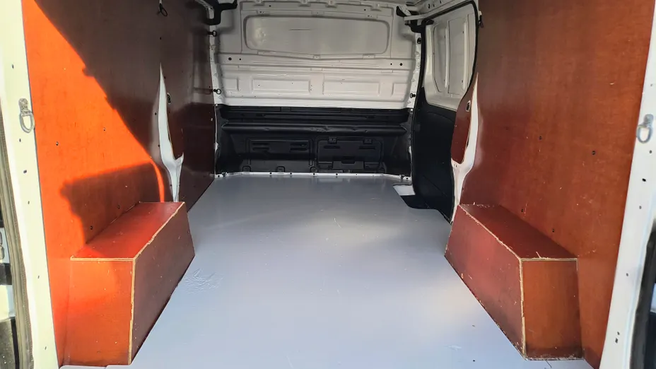 RENAULT Trafic Trafic 2.0 dCi L2H1 HD Pack Clim