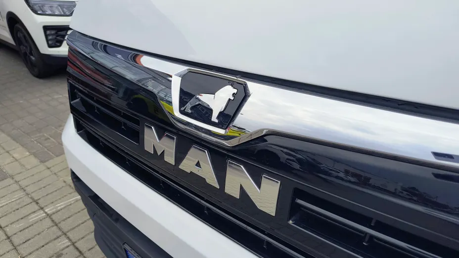 MAN TGE TGE 3.140 4x2F SB L4H3 (18,4m3)