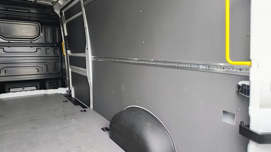MAN TGE TGE 3.140 4x2F SB L4H3 (18,4m3)