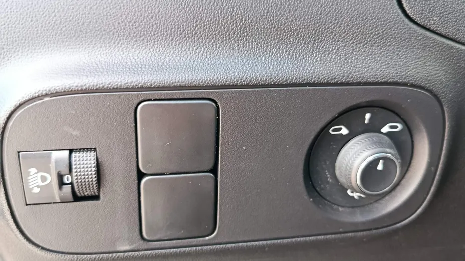 CITROEN C3 C3 1.2 PureTech Max EAT6