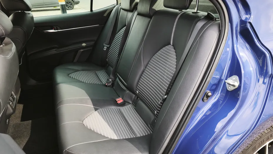 TOYOTA Camry Camry 2.5 Hybrid Prestige CVT