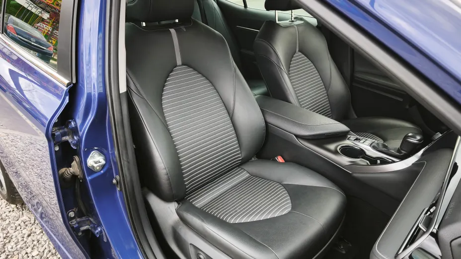 TOYOTA Camry Camry 2.5 Hybrid Prestige CVT