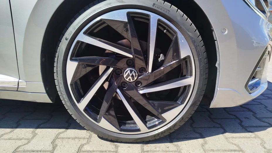 VOLKSWAGEN Arteon Arteon 2.0 TDI 4Motion R-Line DSG