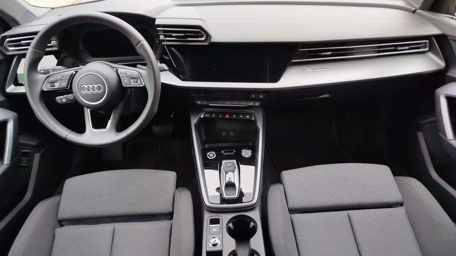 AUDI A3 A3 30 TFSI mHEV Advanced S tronic