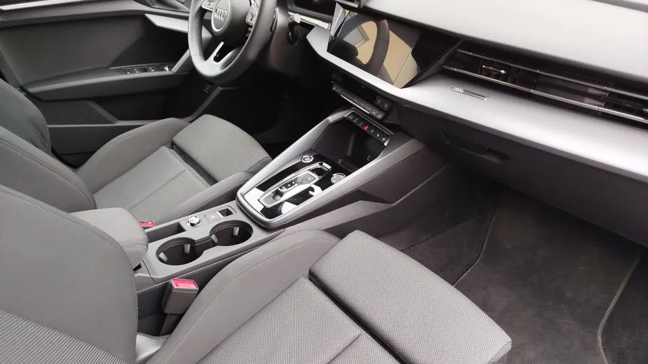 AUDI A3 A3 30 TFSI mHEV Advanced S tronic