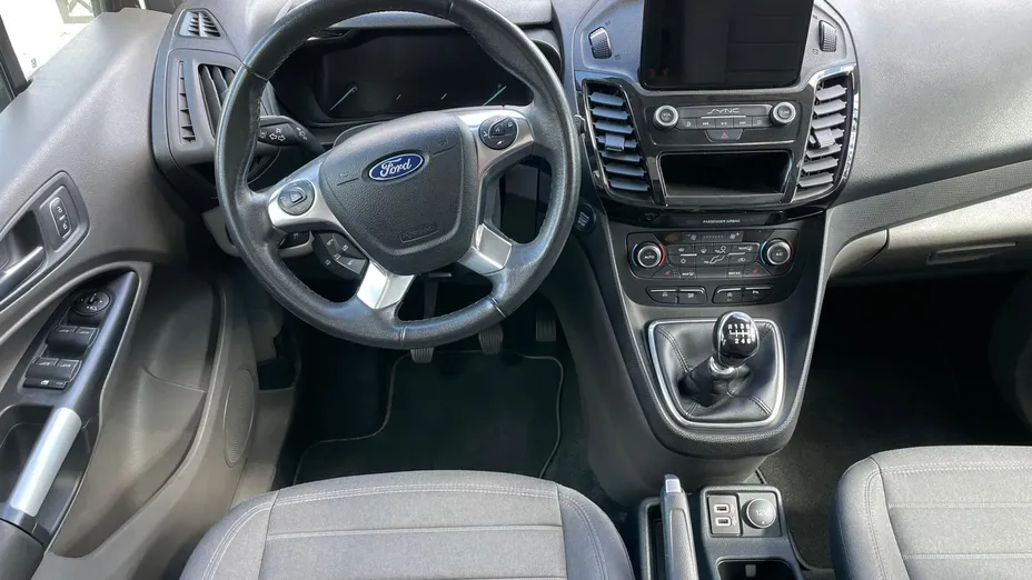 FORD Tourneo Connect Gr. Tourneo Connect 1.5 TDCi Titanium