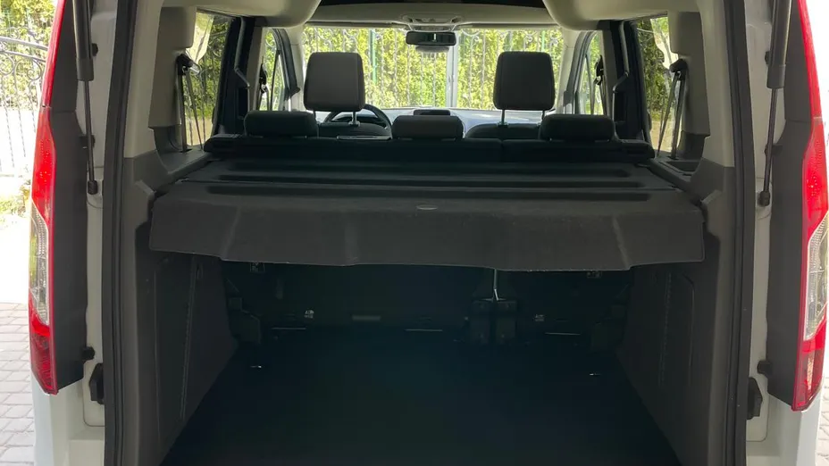 FORD Tourneo Connect Gr. Tourneo Connect 1.5 TDCi Titanium