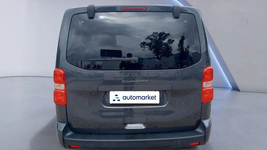PEUGEOT Traveller Traveller 2.0 BlueHDi Long Business EAT8