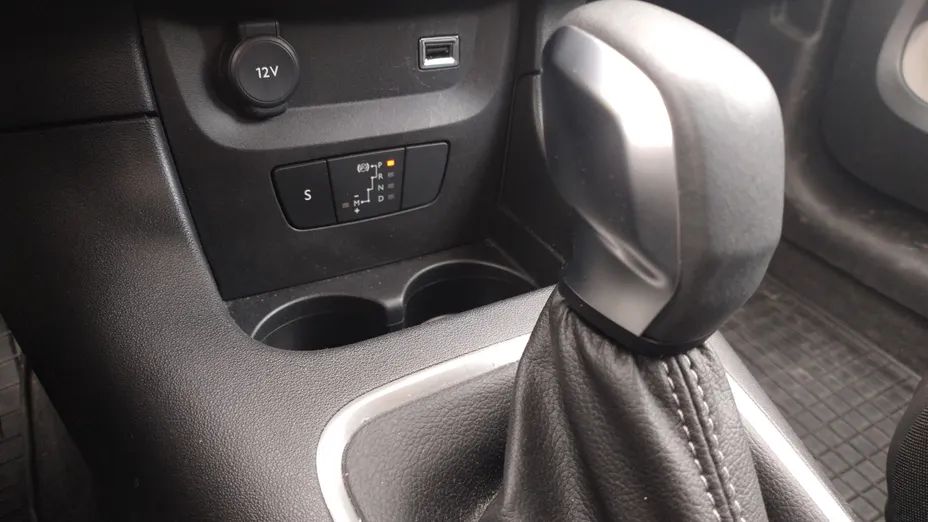 CITROEN C3 C3 1.2 PureTech Max EAT6