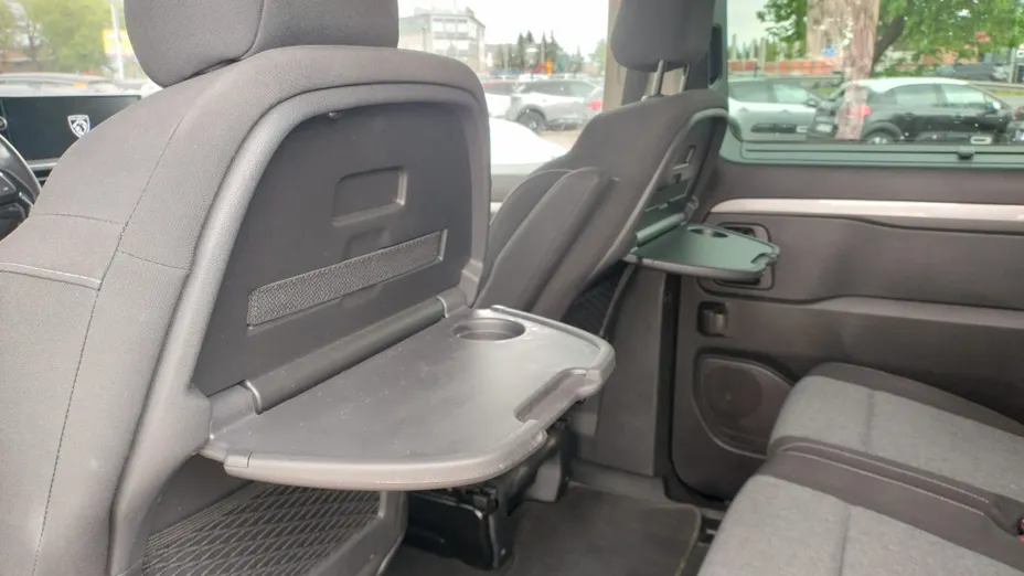 PEUGEOT Traveller Traveller 2.0 BlueHDi Long Business EAT8