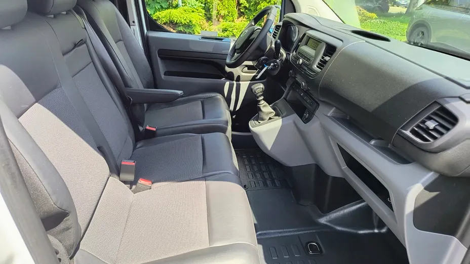 TOYOTA Proace Proace 2.0 D-4D Medium 3,1t Active