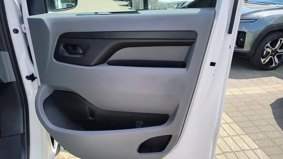 TOYOTA Proace Proace 2.0 D-4D Medium 3,1t Active