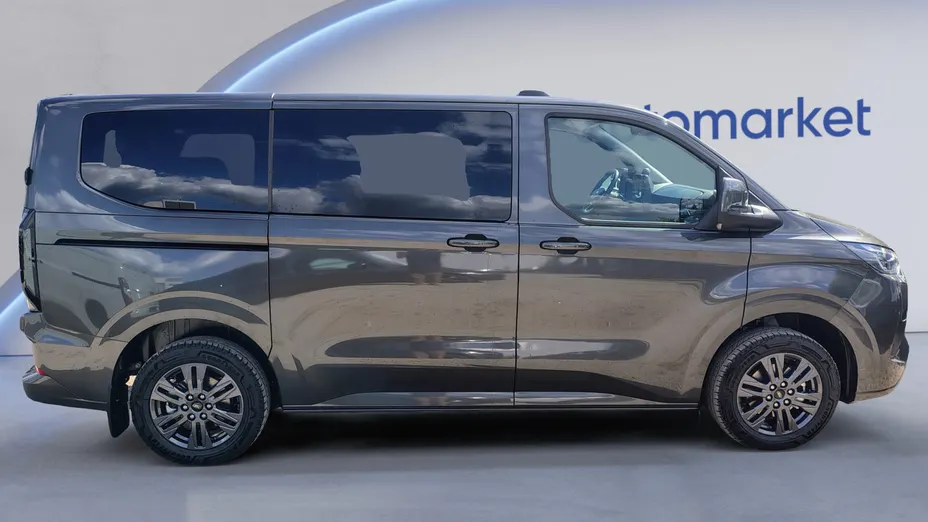 FORD Transit Custom Transit Custom Kombi 2.5 PHEV 340 L1H1 Limited CVT M1 Nowy