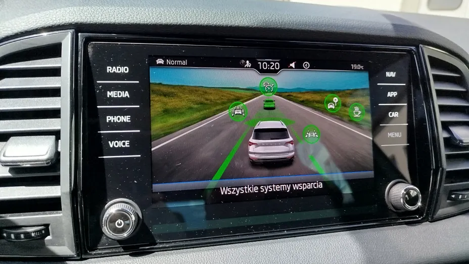 SKODA Karoq Karoq 1.5 TSI ACT Sportline DSG