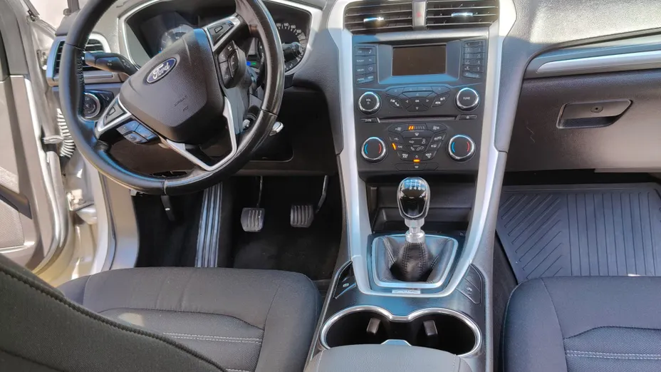 FORD Mondeo -