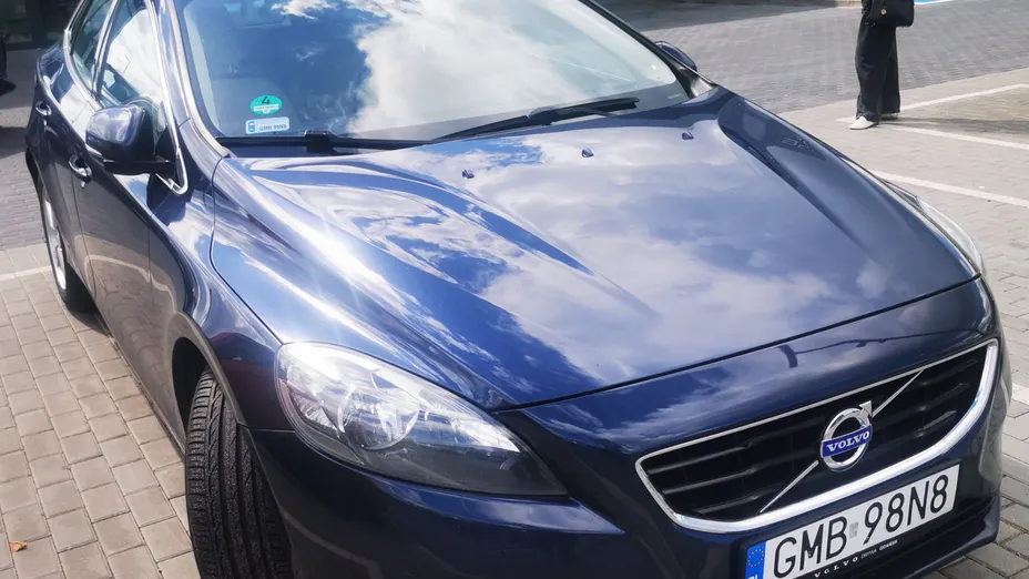 VOLVO V40 V40 CC D4 Drive-E Momentum