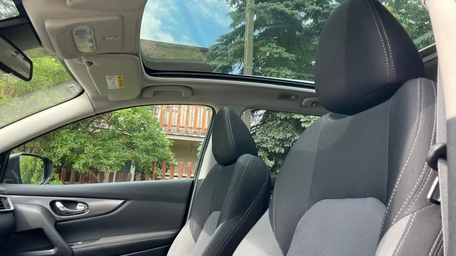 NISSAN Qashqai -