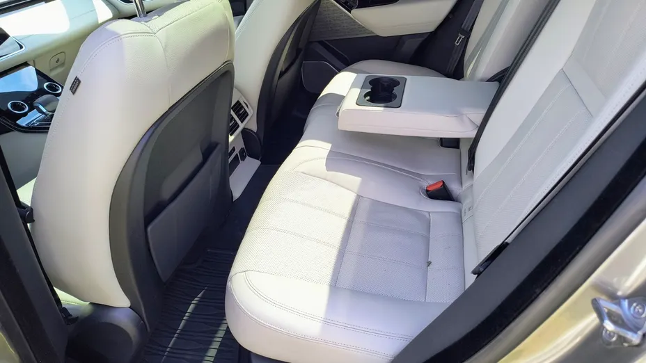 LAND ROVER Range Rover Velar Velar 3.0 P400 mHEV R-Dynamic SE