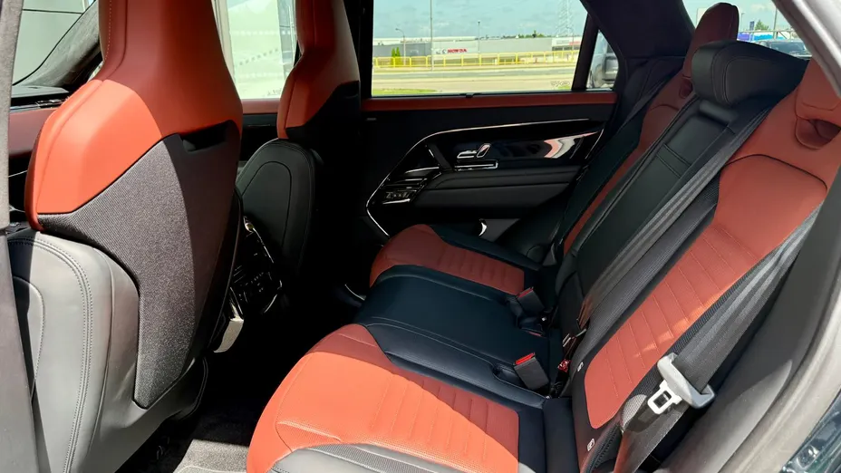 LAND ROVER Range Rover Sport Range Rover S 4.4 V8 P635 mHEV SV Nowy