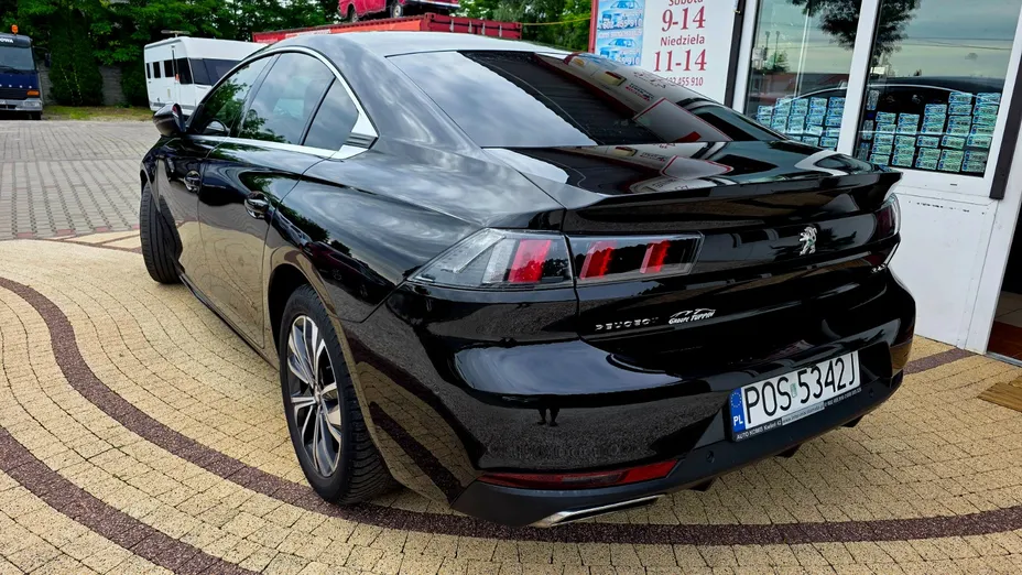 PEUGEOT 508 -