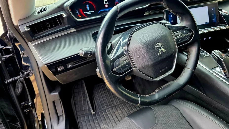 PEUGEOT 508 -