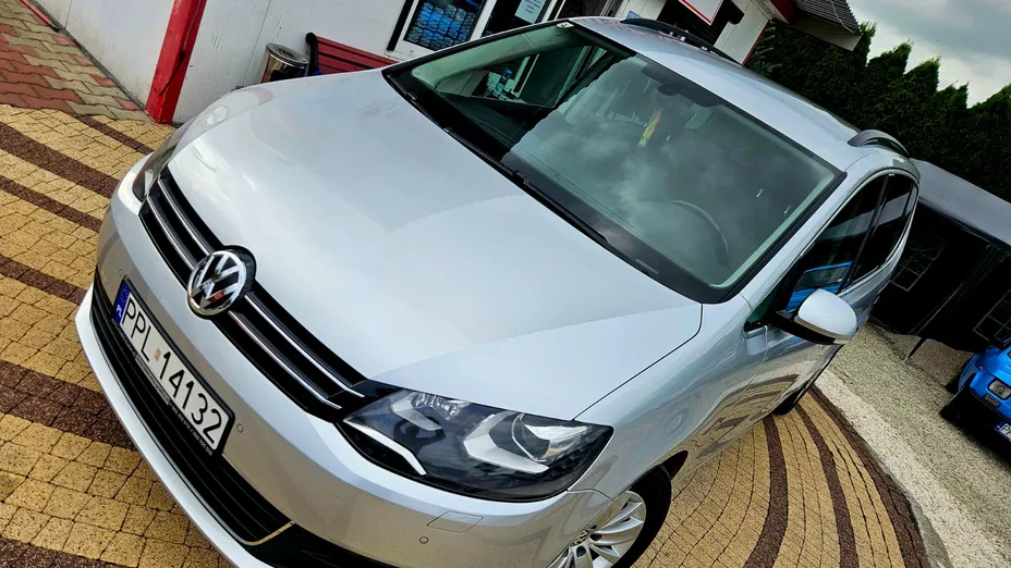 VOLKSWAGEN Sharan -