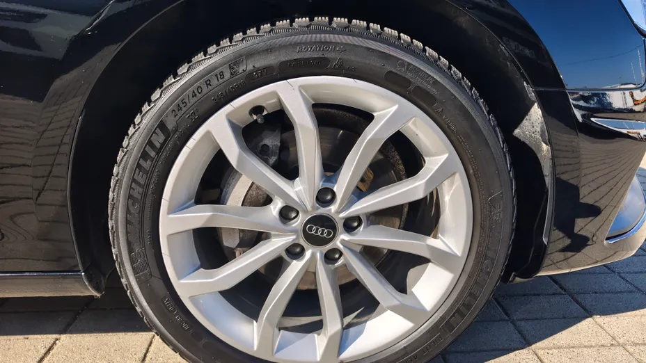 AUDI A4 A4 40 TFSI mHEV Advanced S tronic