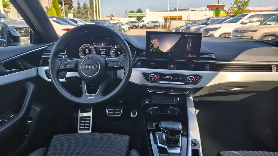 AUDI A4 A4 40 TFSI mHEV Advanced S tronic