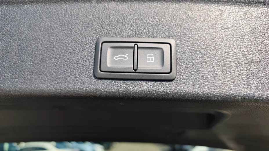 AUDI A4 A4 40 TFSI mHEV Advanced S tronic