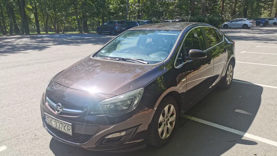 OPEL Astra Astra IV 1.4 T LPG Business