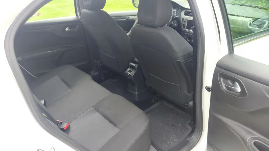 CITROEN C-Elysee C-Elysee 1.6 VTi Shine