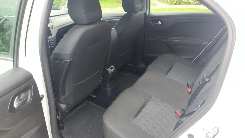 CITROEN C-Elysee C-Elysee 1.6 VTi Shine