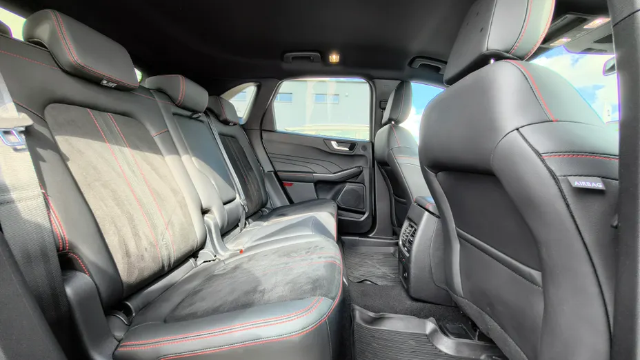 FORD Kuga Kuga 2.5 FHEV AWD ST-Line X