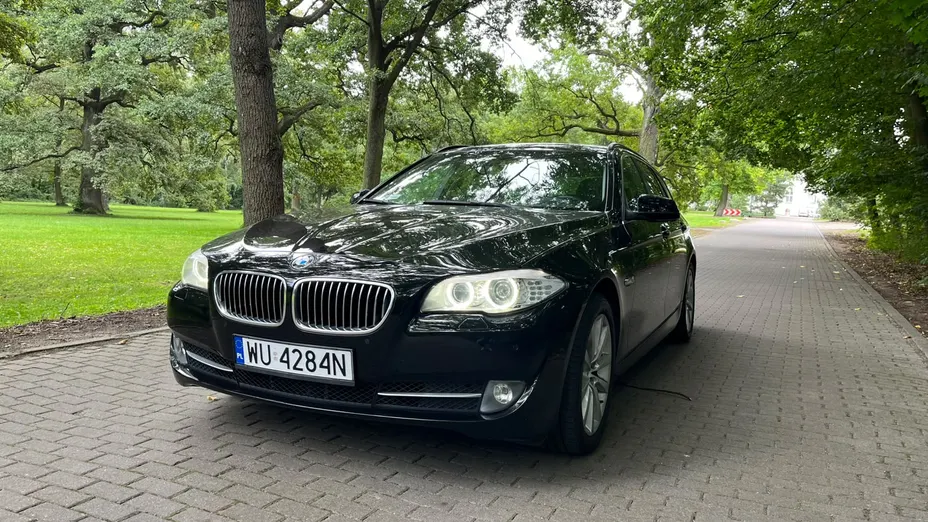 BMW Seria 5 525d aut