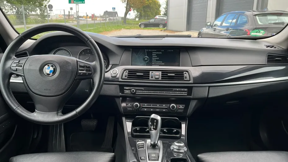 BMW Seria 5 525d aut