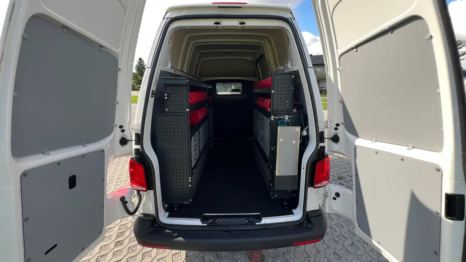 VOLKSWAGEN Transporter Transporter T6.1 TDI L2
