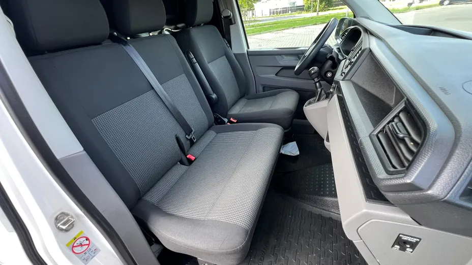 VOLKSWAGEN Transporter Transporter T6.1 TDI L2