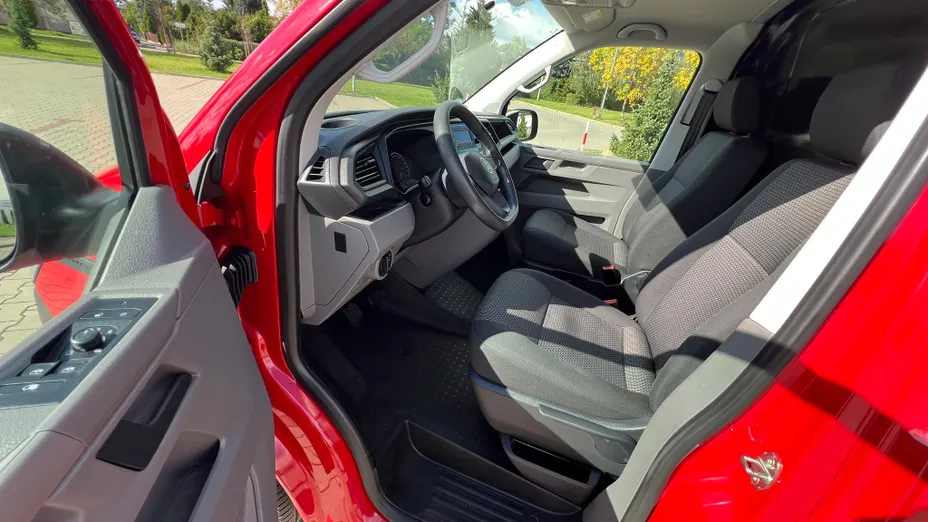 VOLKSWAGEN Transporter Transporter T6.1 TDI L2