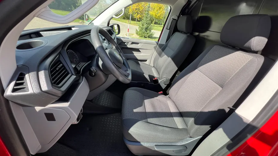 VOLKSWAGEN Transporter Transporter T6.1 TDI L2