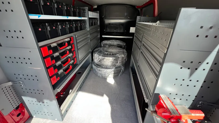 VOLKSWAGEN Transporter Transporter T6.1 TDI L2