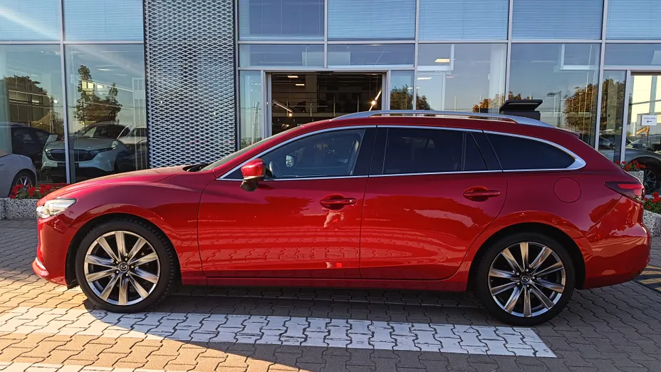 MAZDA 6 -