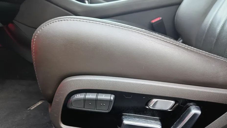 MAZDA 6 -