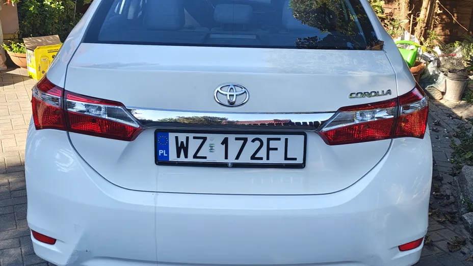 TOYOTA Corolla -