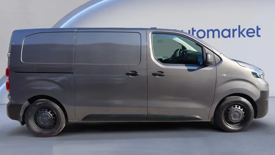 TOYOTA Proace Proace 2.0 D-4D Medium 2,7t Active