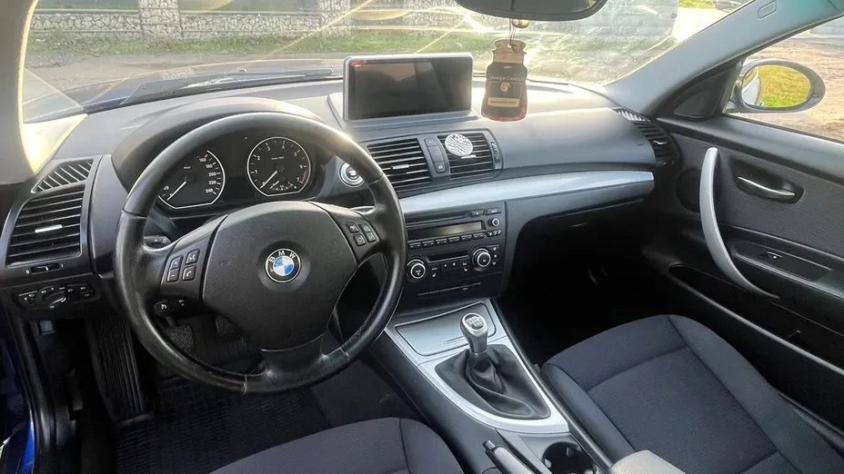 BMW Seria 1 120i