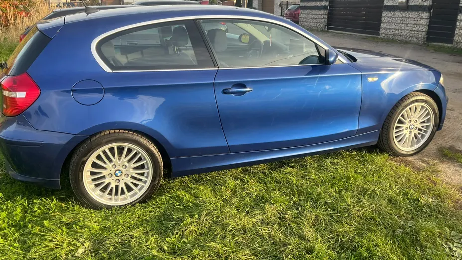 BMW Seria 1 120i