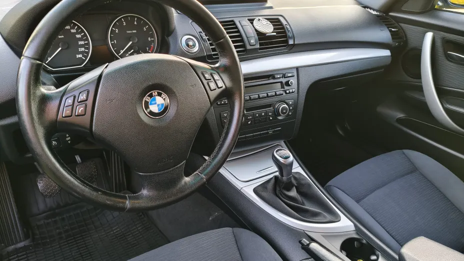 BMW Seria 1 120i