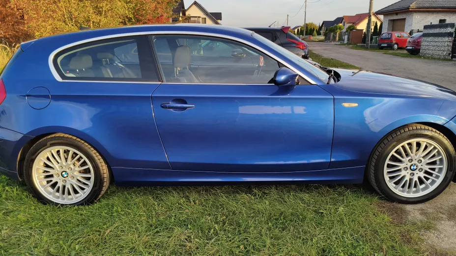 BMW Seria 1 120i