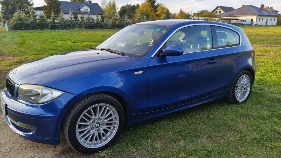 BMW Seria 1 120i